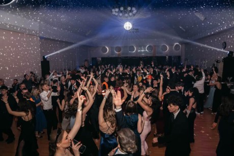 DDA0F769-F3A9-4699-A4C8-2B775F95DB6C